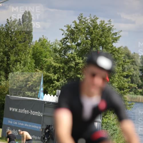16.06.2024 - 26. Vierlanden-Triathlon Jannik Wohlers http://msf.ph/oto/6269145 16.06.2024 10:58:02 Radfahren 9, 24, 96 meine-sportfotos.de