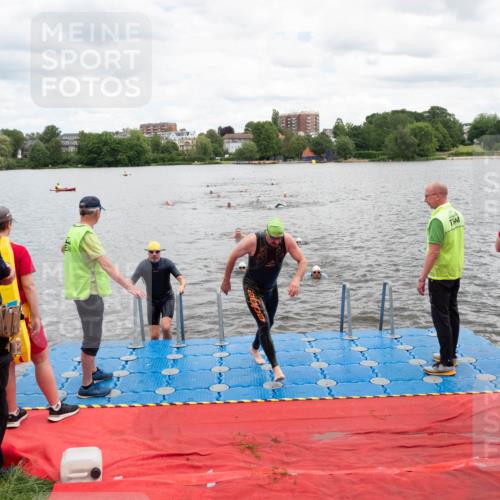 16.06.2024 - 7 Türme Triathlon MichiJ http://msf.ph/oto/6269179 16.06.2024 11:58:02 Schwimmen 375, 377, 455, 525, 549, 590 meine-sportfotos.de