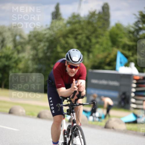 16.06.2024 - 26. Vierlanden-Triathlon Jannik Wohlers http://msf.ph/oto/6269200 16.06.2024 10:58:41 Radfahren 1, 53, 152, 173, 191, 196, 223 meine-sportfotos.de