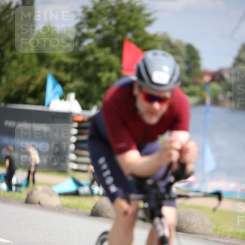 16.06.2024 - 26. Vierlanden-Triathlon Jannik Wohlers http://msf.ph/oto/6269221 16.06.2024 10:58:41 Radfahren 1, 53, 152, 173, 191, 196, 223 meine-sportfotos.de