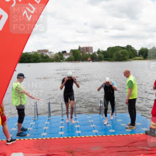 16.06.2024 - 7 Türme Triathlon MichiJ http://msf.ph/oto/6269239 16.06.2024 11:58:16 Schwimmen 375, 377, 455, 545, 590 meine-sportfotos.de