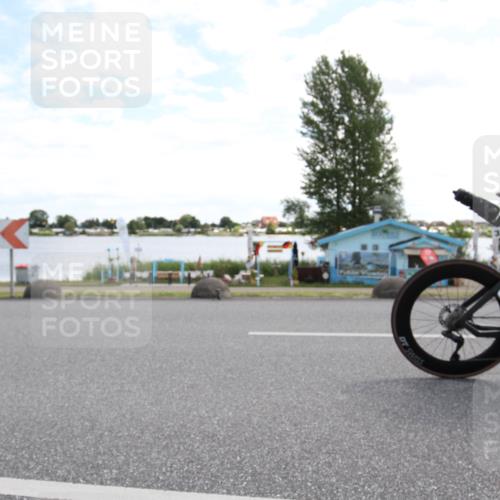 16.06.2024 - 26. Vierlanden-Triathlon Jannik Wohlers http://msf.ph/oto/6269303 16.06.2024 11:31:56 Radfahren 160, 206, 318, 444, 514, 552 meine-sportfotos.de