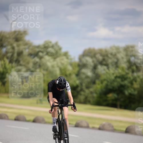 16.06.2024 - 26. Vierlanden-Triathlon Jannik Wohlers http://msf.ph/oto/6269343 16.06.2024 10:59:16 Radfahren 134, 147, 176, 186, 238 meine-sportfotos.de
