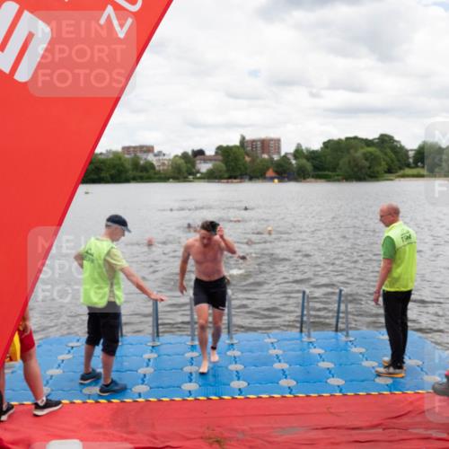 16.06.2024 - 7 Türme Triathlon MichiJ http://msf.ph/oto/6269360 16.06.2024 11:58:30 Schwimmen 409, 455, 466, 545, 590 meine-sportfotos.de