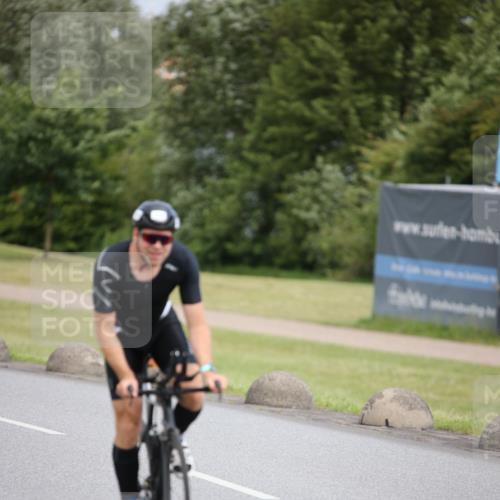 16.06.2024 - 26. Vierlanden-Triathlon Jannik Wohlers http://msf.ph/oto/6269401 16.06.2024 11:00:36 Radfahren 29, 112 meine-sportfotos.de