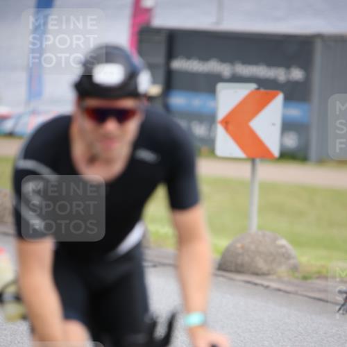 16.06.2024 - 26. Vierlanden-Triathlon Jannik Wohlers http://msf.ph/oto/6269431 16.06.2024 11:00:37 Radfahren 29, 112 meine-sportfotos.de