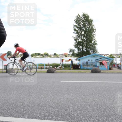 16.06.2024 - 26. Vierlanden-Triathlon Jannik Wohlers http://msf.ph/oto/6269528 16.06.2024 11:32:25 Radfahren 35, 238, 524 meine-sportfotos.de