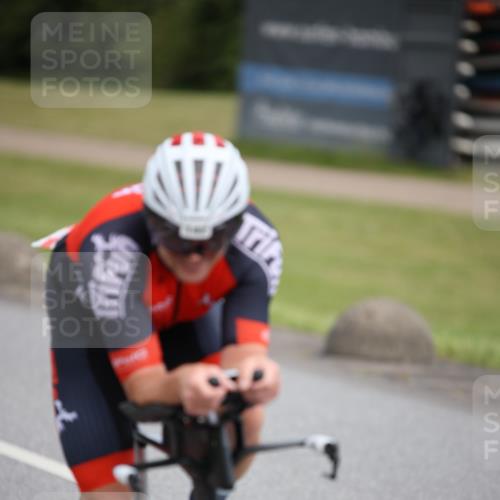 16.06.2024 - 26. Vierlanden-Triathlon Jannik Wohlers http://msf.ph/oto/6269553 16.06.2024 11:02:37 Radfahren 134, 142, 332 meine-sportfotos.de