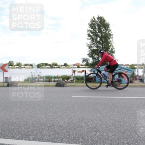 16.06.2024 - 26. Vierlanden-Triathlon Jannik Wohlers http://msf.ph/oto/6269569 16.06.2024 11:32:35 Radfahren 339, 351, 571 meine-sportfotos.de