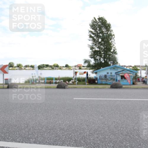 16.06.2024 - 26. Vierlanden-Triathlon Jannik Wohlers http://msf.ph/oto/6269596 16.06.2024 11:32:37 Radfahren 102, 339, 351, 571 meine-sportfotos.de