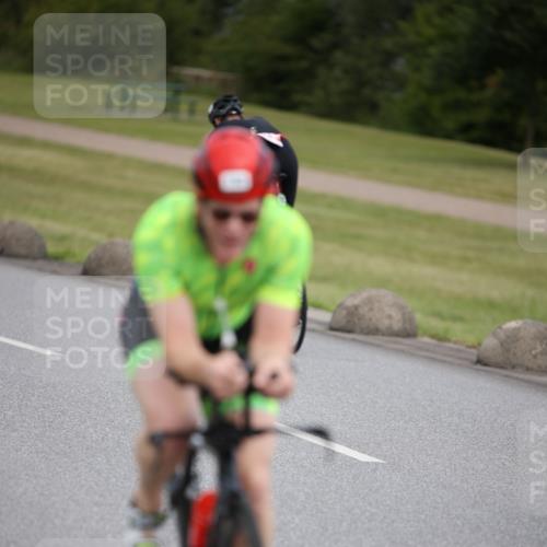 16.06.2024 - 26. Vierlanden-Triathlon Jannik Wohlers http://msf.ph/oto/6269662 16.06.2024 11:02:46 Radfahren 6, 89, 113, 138, 145, 174, 293 meine-sportfotos.de