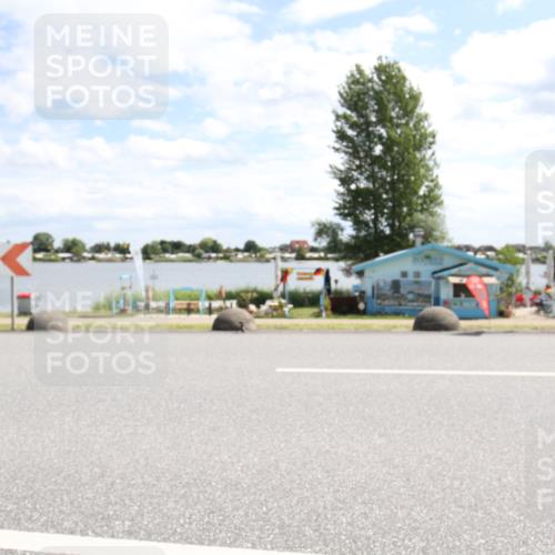 16.06.2024 - 26. Vierlanden-Triathlon Jannik Wohlers http://msf.ph/oto/6269679 16.06.2024 11:33:19 Radfahren 176, 239, 275, 289, 412, 613 meine-sportfotos.de