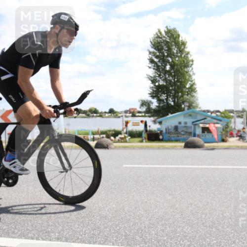16.06.2024 - 26. Vierlanden-Triathlon Jannik Wohlers http://msf.ph/oto/6269686 16.06.2024 11:33:36 Radfahren 29, 112, 113, 158, 168, 331 meine-sportfotos.de