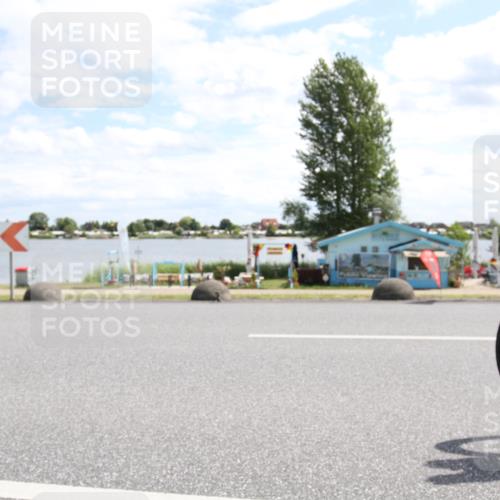 16.06.2024 - 26. Vierlanden-Triathlon Jannik Wohlers http://msf.ph/oto/6269689 16.06.2024 11:33:36 Radfahren 29, 112, 113, 158, 168, 331 meine-sportfotos.de