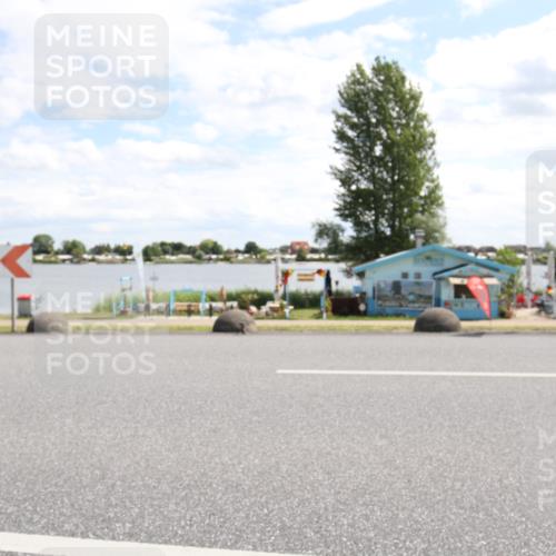 16.06.2024 - 26. Vierlanden-Triathlon Jannik Wohlers http://msf.ph/oto/6269695 16.06.2024 11:33:37 Radfahren 29, 56, 112, 113, 158, 168, 331 meine-sportfotos.de