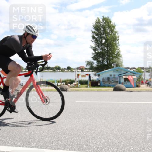16.06.2024 - 26. Vierlanden-Triathlon Jannik Wohlers http://msf.ph/oto/6269700 16.06.2024 11:33:49 Radfahren 19, 152, 173, 193, 263, 310, 352 meine-sportfotos.de