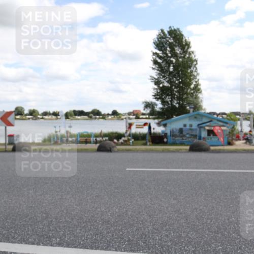 16.06.2024 - 26. Vierlanden-Triathlon Jannik Wohlers http://msf.ph/oto/6269733 16.06.2024 11:37:37 Radfahren 8, 120, 193, 206, 223, 273, 333, 535 meine-sportfotos.de