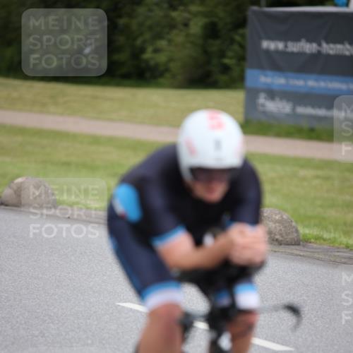 16.06.2024 - 26. Vierlanden-Triathlon Jannik Wohlers http://msf.ph/oto/6269787 16.06.2024 11:03:30 Radfahren 92, 165, 184 meine-sportfotos.de