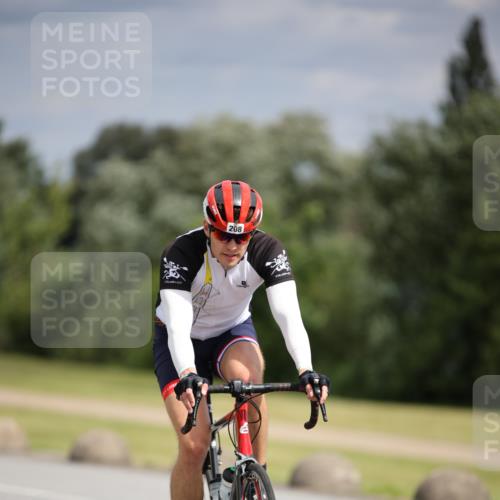 16.06.2024 - 26. Vierlanden-Triathlon Jannik Wohlers http://msf.ph/oto/6269851 16.06.2024 11:07:57 Radfahren 72, 208, 271 meine-sportfotos.de
