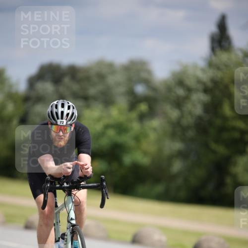 16.06.2024 - 26. Vierlanden-Triathlon Jannik Wohlers http://msf.ph/oto/6269882 16.06.2024 11:07:59 Radfahren 72, 208, 270, 271 meine-sportfotos.de