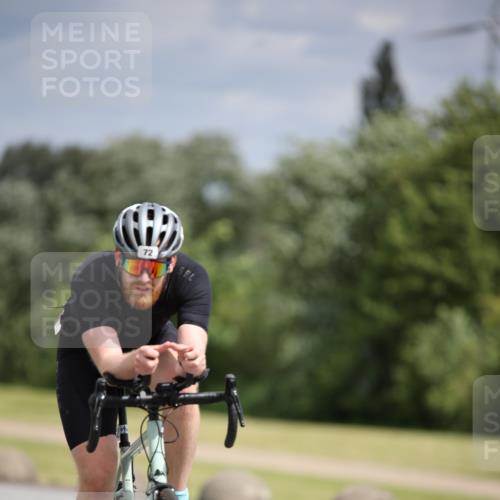 16.06.2024 - 26. Vierlanden-Triathlon Jannik Wohlers http://msf.ph/oto/6269890 16.06.2024 11:07:59 Radfahren 72, 208, 270, 271 meine-sportfotos.de