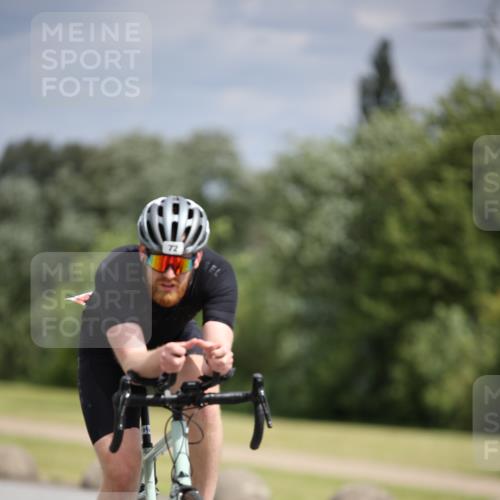 16.06.2024 - 26. Vierlanden-Triathlon Jannik Wohlers http://msf.ph/oto/6269892 16.06.2024 11:07:59 Radfahren 72, 208, 270, 271 meine-sportfotos.de
