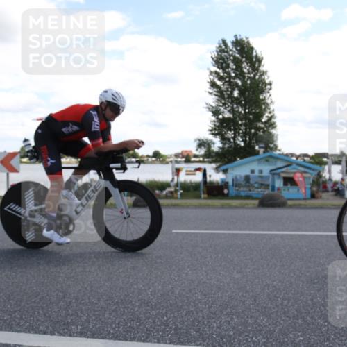 16.06.2024 - 26. Vierlanden-Triathlon Jannik Wohlers http://msf.ph/oto/6269924 16.06.2024 11:38:01 Radfahren 1, 3, 9, 138, 142, 174, 316, 383, 411, 614 meine-sportfotos.de