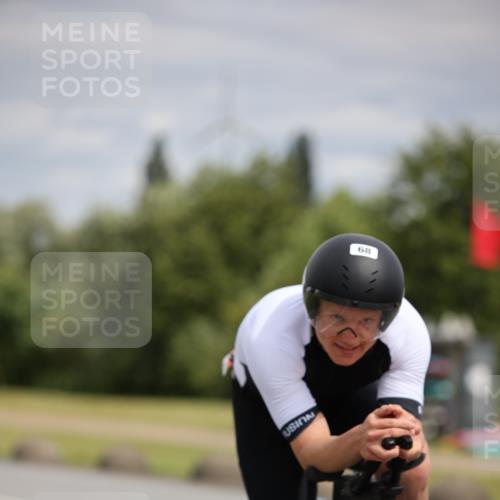 16.06.2024 - 26. Vierlanden-Triathlon Jannik Wohlers http://msf.ph/oto/6269954 16.06.2024 11:08:14 Radfahren 44, 60, 68, 109, 116, 201, 302 meine-sportfotos.de