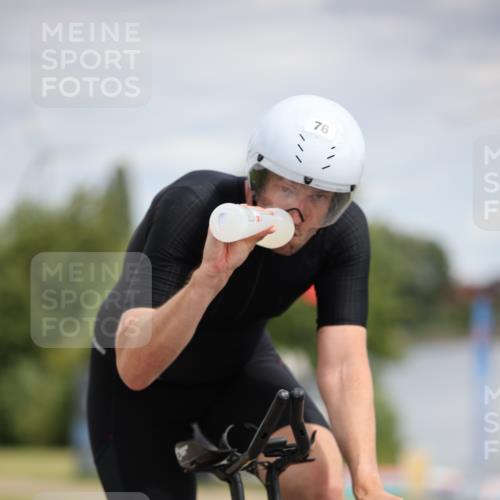 16.06.2024 - 26. Vierlanden-Triathlon Jannik Wohlers http://msf.ph/oto/6269964 16.06.2024 11:08:49 Radfahren 12, 76, 89, 125, 167, 215 meine-sportfotos.de