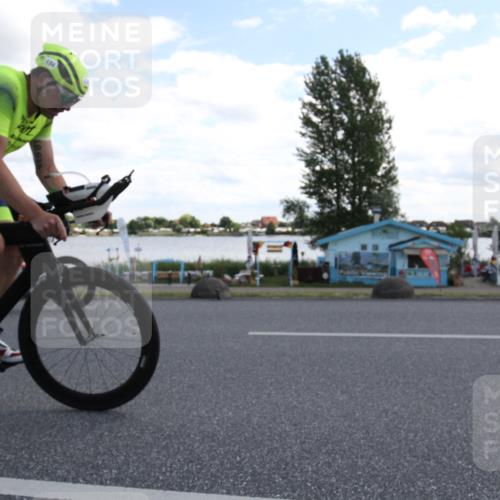 16.06.2024 - 26. Vierlanden-Triathlon Jannik Wohlers http://msf.ph/oto/6269974 16.06.2024 11:38:04 Radfahren 1, 9, 138, 142, 174, 316, 383, 411, 614 meine-sportfotos.de