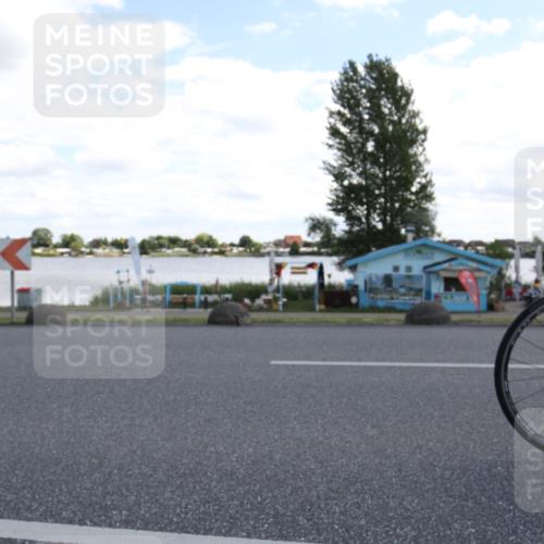 16.06.2024 - 26. Vierlanden-Triathlon Jannik Wohlers http://msf.ph/oto/6270013 16.06.2024 11:38:11 Radfahren 145, 256, 296, 306, 348 meine-sportfotos.de