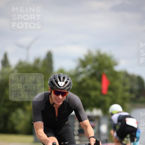 16.06.2024 - 26. Vierlanden-Triathlon Jannik Wohlers http://msf.ph/oto/6270029 16.06.2024 11:09:07 Radfahren 2, 185, 232, 344 meine-sportfotos.de