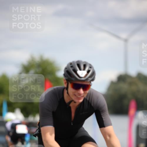 16.06.2024 - 26. Vierlanden-Triathlon Jannik Wohlers http://msf.ph/oto/6270034 16.06.2024 11:09:07 Radfahren 2, 185, 232, 344 meine-sportfotos.de
