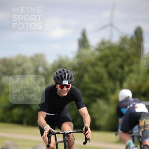 16.06.2024 - 26. Vierlanden-Triathlon Jannik Wohlers http://msf.ph/oto/6270070 16.06.2024 11:09:25 Radfahren 62, 165, 189, 204, 337, 345 meine-sportfotos.de