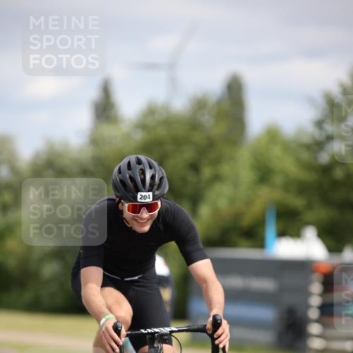 16.06.2024 - 26. Vierlanden-Triathlon Jannik Wohlers http://msf.ph/oto/6270086 16.06.2024 11:09:25 Radfahren 62, 165, 189, 204, 337, 345 meine-sportfotos.de
