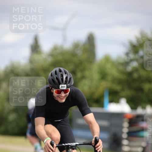 16.06.2024 - 26. Vierlanden-Triathlon Jannik Wohlers http://msf.ph/oto/6270087 16.06.2024 11:09:25 Radfahren 62, 165, 189, 204, 337, 345 meine-sportfotos.de