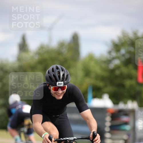 16.06.2024 - 26. Vierlanden-Triathlon Jannik Wohlers http://msf.ph/oto/6270088 16.06.2024 11:09:25 Radfahren 62, 165, 189, 204, 337, 345 meine-sportfotos.de