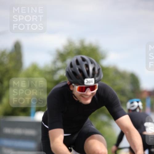 16.06.2024 - 26. Vierlanden-Triathlon Jannik Wohlers http://msf.ph/oto/6270093 16.06.2024 11:09:25 Radfahren 62, 165, 189, 204, 337, 345 meine-sportfotos.de