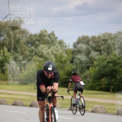 16.06.2024 - 26. Vierlanden-Triathlon Jannik Wohlers http://msf.ph/oto/6270094 16.06.2024 11:09:29 Radfahren 62, 165, 189, 190, 204, 337 meine-sportfotos.de