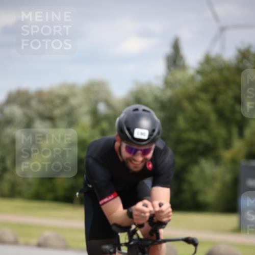 16.06.2024 - 26. Vierlanden-Triathlon Jannik Wohlers http://msf.ph/oto/6270129 16.06.2024 11:09:30 Radfahren 62, 165, 189, 190, 204, 337 meine-sportfotos.de
