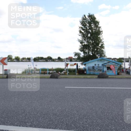 16.06.2024 - 26. Vierlanden-Triathlon Jannik Wohlers http://msf.ph/oto/6270174 16.06.2024 11:38:23 Radfahren 196, 298, 324, 329, 332, 346 meine-sportfotos.de