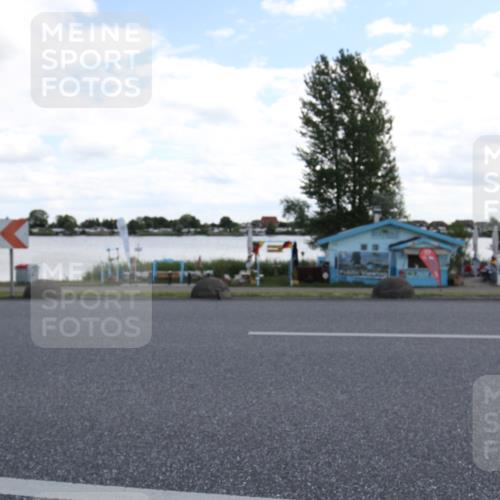 16.06.2024 - 26. Vierlanden-Triathlon Jannik Wohlers http://msf.ph/oto/6270245 16.06.2024 11:38:29 Radfahren 44, 68, 116, 251, 298, 329, 332, 346 meine-sportfotos.de