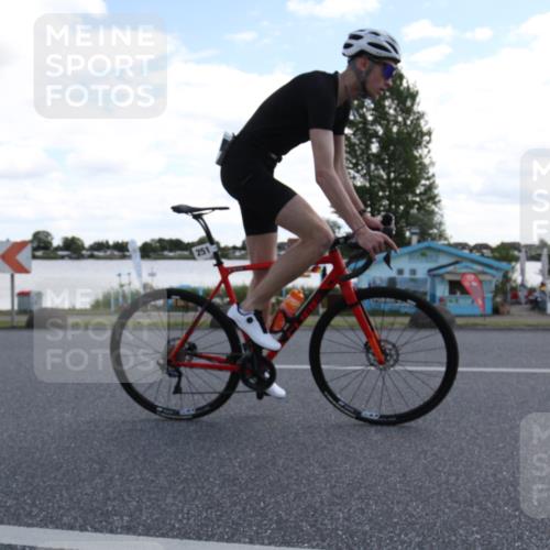16.06.2024 - 26. Vierlanden-Triathlon Jannik Wohlers http://msf.ph/oto/6270246 16.06.2024 11:38:30 Radfahren 44, 68, 116, 251, 298, 329, 332, 346, 369 meine-sportfotos.de