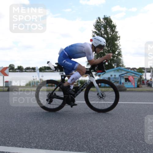 16.06.2024 - 26. Vierlanden-Triathlon Jannik Wohlers http://msf.ph/oto/6270259 16.06.2024 11:38:30 Radfahren 44, 68, 116, 251, 298, 329, 332, 346, 369 meine-sportfotos.de