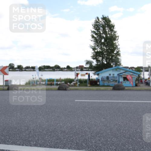 16.06.2024 - 26. Vierlanden-Triathlon Jannik Wohlers http://msf.ph/oto/6270275 16.06.2024 11:38:33 Radfahren 44, 68, 116, 251, 332, 369 meine-sportfotos.de