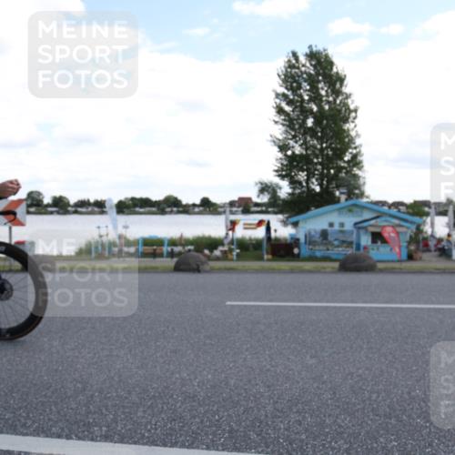 16.06.2024 - 26. Vierlanden-Triathlon Jannik Wohlers http://msf.ph/oto/6270279 16.06.2024 11:38:34 Radfahren 44, 68, 116, 251, 369 meine-sportfotos.de