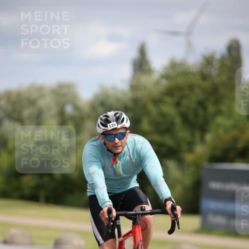 16.06.2024 - 26. Vierlanden-Triathlon Jannik Wohlers http://msf.ph/oto/6270318 16.06.2024 11:09:40 Radfahren 115, 139 meine-sportfotos.de