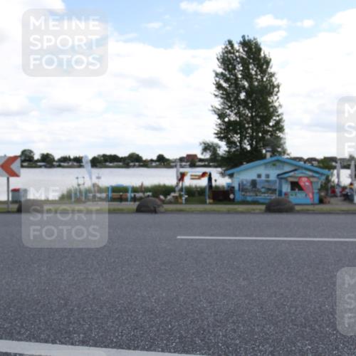 16.06.2024 - 26. Vierlanden-Triathlon Jannik Wohlers http://msf.ph/oto/6270319 16.06.2024 11:38:36 Radfahren 44, 68, 116, 201, 215, 281, 369 meine-sportfotos.de