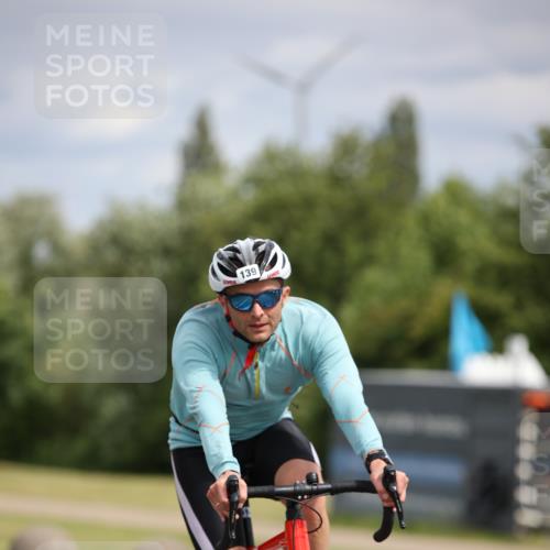 16.06.2024 - 26. Vierlanden-Triathlon Jannik Wohlers http://msf.ph/oto/6270330 16.06.2024 11:09:40 Radfahren 115, 139 meine-sportfotos.de