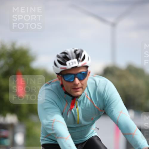 16.06.2024 - 26. Vierlanden-Triathlon Jannik Wohlers http://msf.ph/oto/6270341 16.06.2024 11:09:41 Radfahren 115, 139 meine-sportfotos.de
